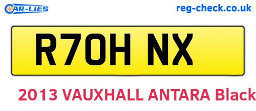 R70HNX are the vehicle registration plates.