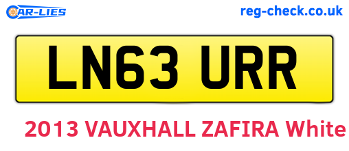 LN63URR are the vehicle registration plates.