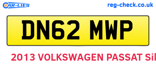 DN62MWP are the vehicle registration plates.