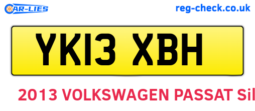YK13XBH are the vehicle registration plates.