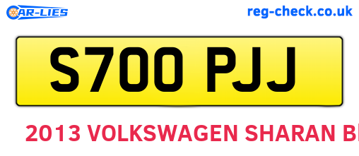 S700PJJ are the vehicle registration plates.