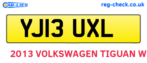 YJ13UXL are the vehicle registration plates.