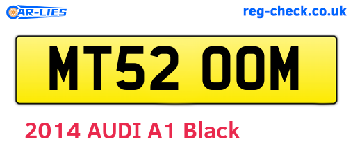 MT52OOM are the vehicle registration plates.