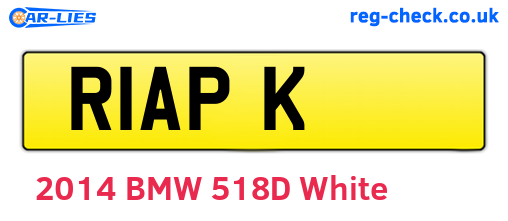 R1APK are the vehicle registration plates.