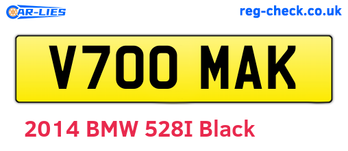 V700MAK are the vehicle registration plates.