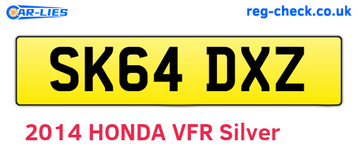 SK64DXZ are the vehicle registration plates.