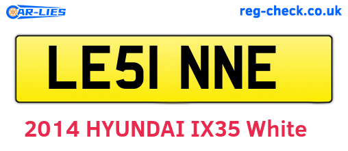 LE51NNE are the vehicle registration plates.
