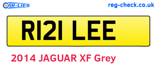 R121LEE are the vehicle registration plates.