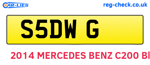 S5DWG are the vehicle registration plates.