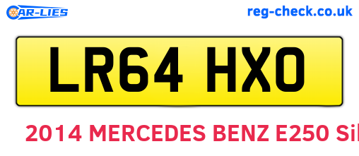 LR64HXO are the vehicle registration plates.