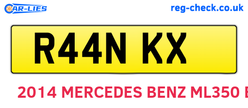 R44NKX are the vehicle registration plates.