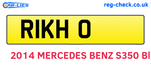 R1KHO are the vehicle registration plates.