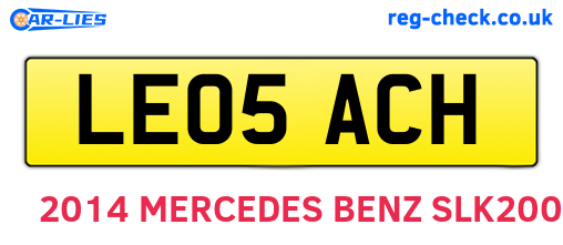 LE05ACH are the vehicle registration plates.