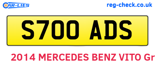 S700ADS are the vehicle registration plates.