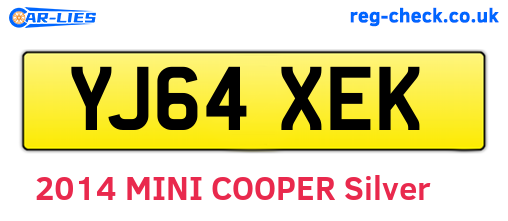 YJ64XEK are the vehicle registration plates.