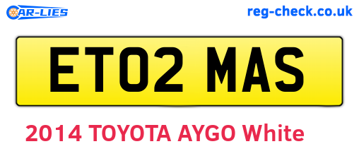 ET02MAS are the vehicle registration plates.