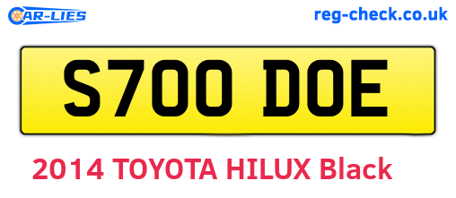 S700DOE are the vehicle registration plates.