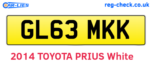 GL63MKK are the vehicle registration plates.