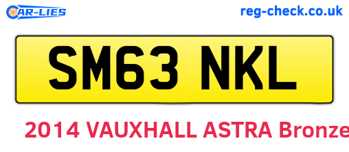 SM63NKL are the vehicle registration plates.