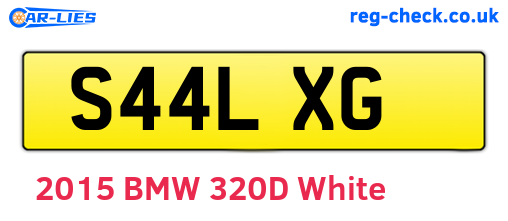 S44LXG are the vehicle registration plates.