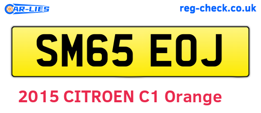 SM65EOJ are the vehicle registration plates.