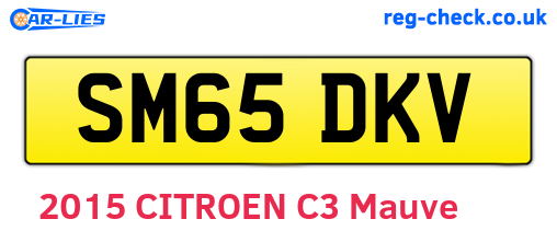 SM65DKV are the vehicle registration plates.