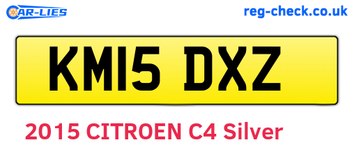 KM15DXZ are the vehicle registration plates.