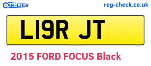 L19RJT are the vehicle registration plates.