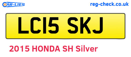 LC15SKJ are the vehicle registration plates.