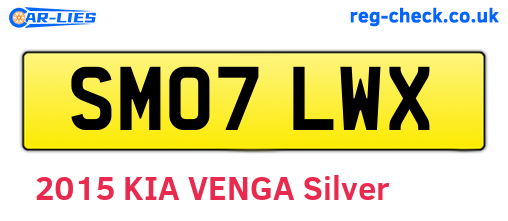 SM07LWX are the vehicle registration plates.