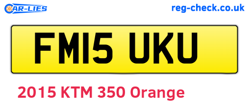 FM15UKU are the vehicle registration plates.