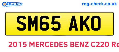 SM65AKO are the vehicle registration plates.