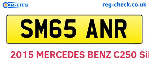 SM65ANR are the vehicle registration plates.