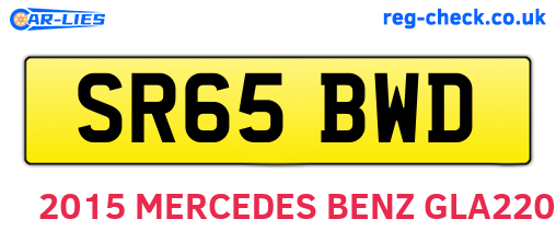 SR65BWD are the vehicle registration plates.