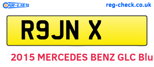 R9JNX are the vehicle registration plates.