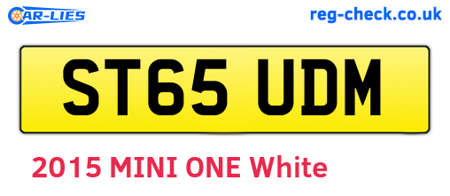 ST65UDM are the vehicle registration plates.