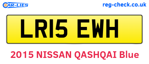 LR15EWH are the vehicle registration plates.