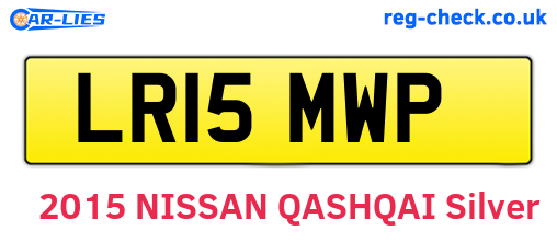 LR15MWP are the vehicle registration plates.
