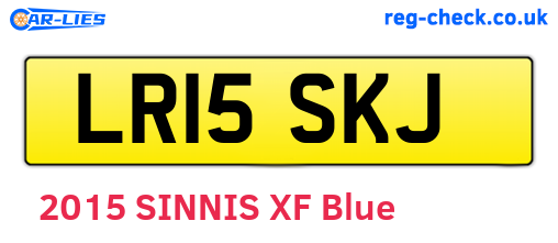 LR15SKJ are the vehicle registration plates.