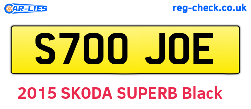 S700JOE are the vehicle registration plates.
