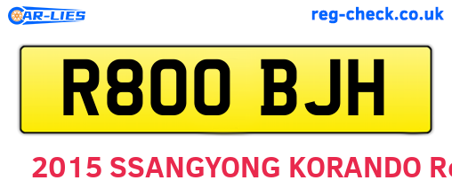 R800BJH are the vehicle registration plates.