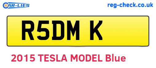 R5DMK are the vehicle registration plates.