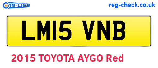 LM15VNB are the vehicle registration plates.