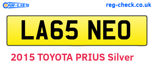 LA65NEO are the vehicle registration plates.