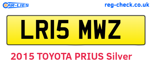 LR15MWZ are the vehicle registration plates.