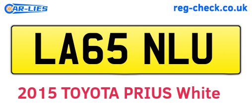 LA65NLU are the vehicle registration plates.