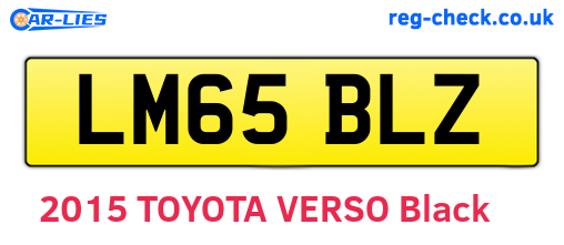 LM65BLZ are the vehicle registration plates.