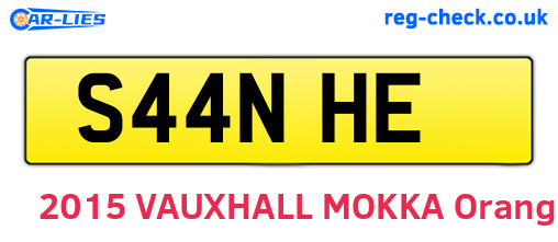 S44NHE are the vehicle registration plates.
