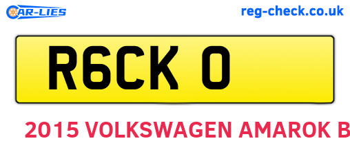 R6CKO are the vehicle registration plates.