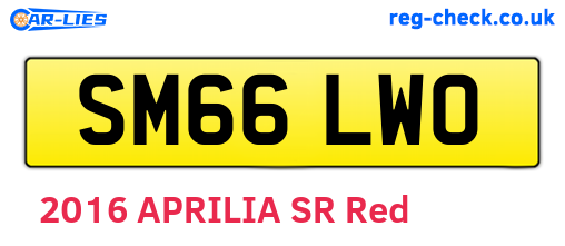 SM66LWO are the vehicle registration plates.